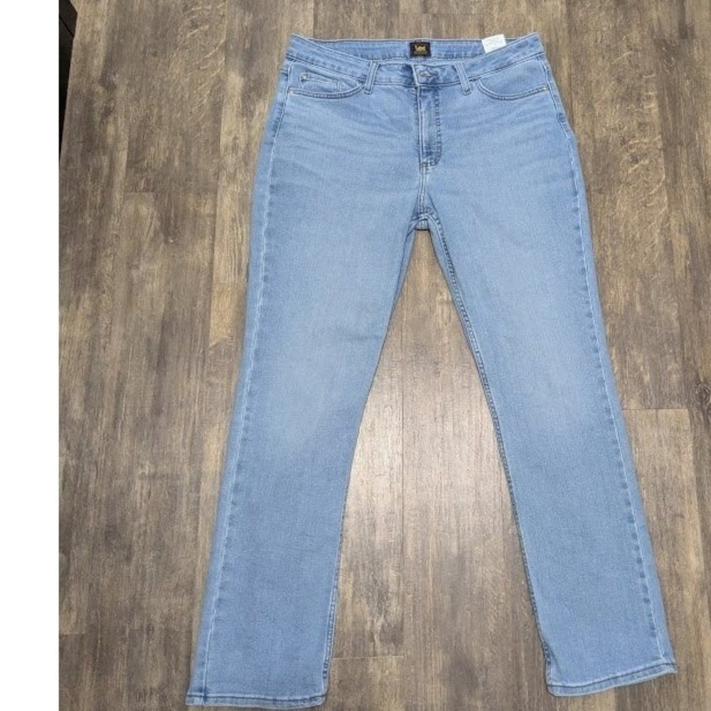 Lee Women 14W Light Wash Legendary Mid Rise Straight Leg Denim Jeans 0898